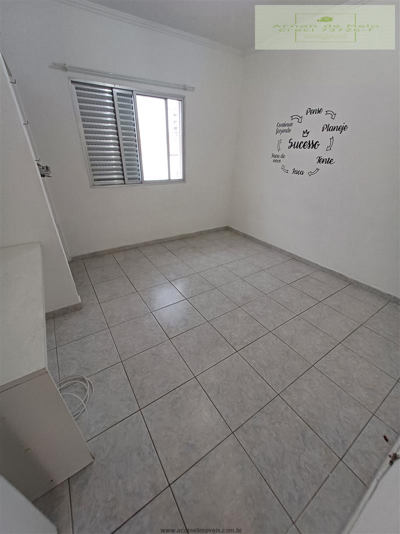 Apartamento à venda com 4 quartos, 205m² - Foto 4