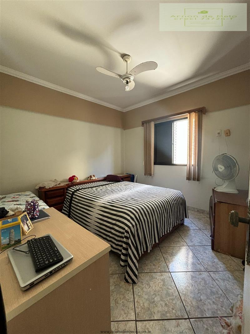 Apartamento à venda com 2 quartos, 80m² - Foto 9