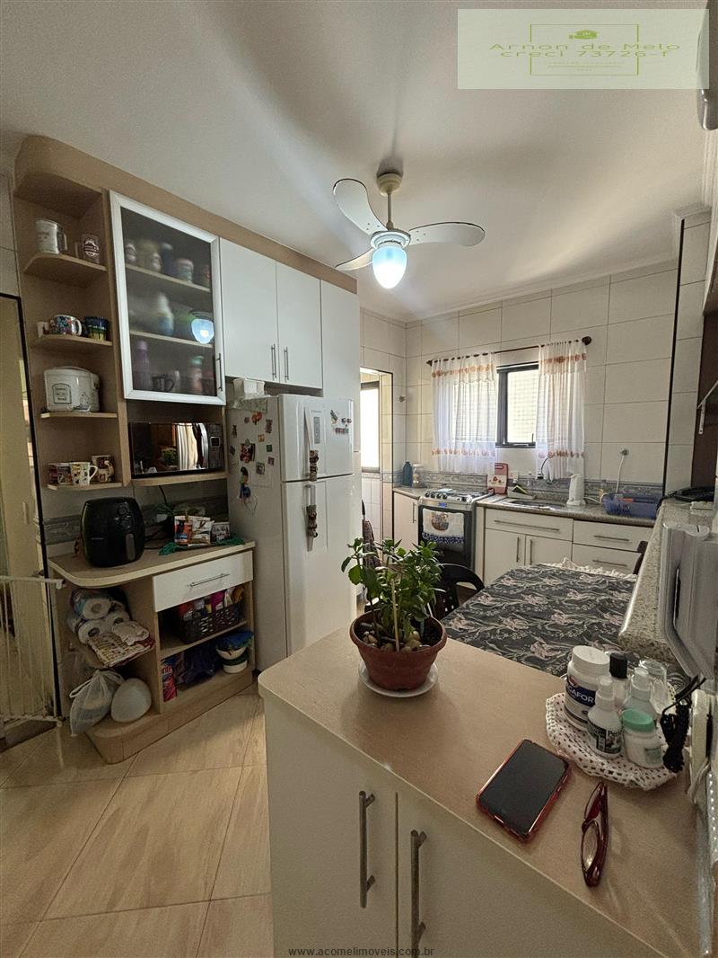 Apartamento à venda com 2 quartos, 80m² - Foto 7