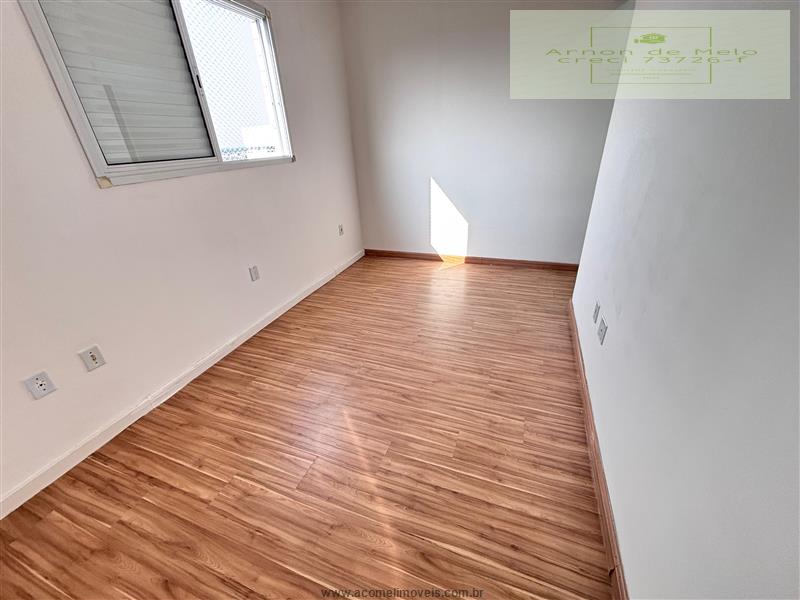 Apartamento à venda com 2 quartos, 60m² - Foto 11