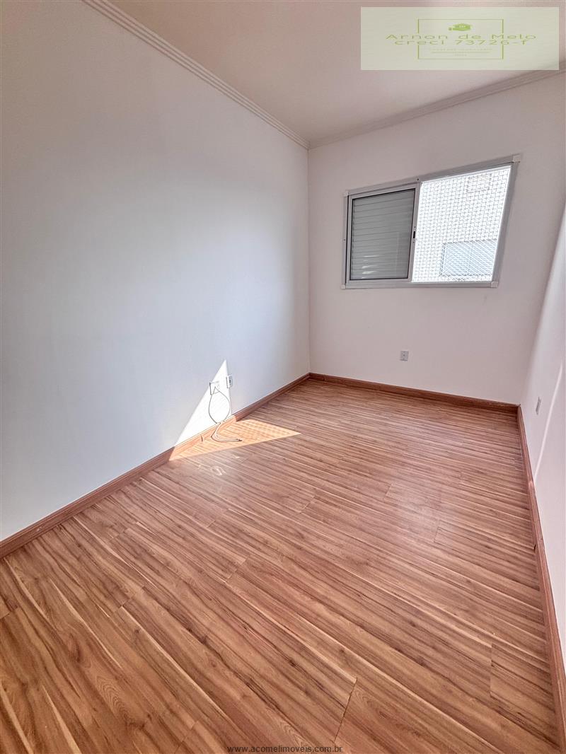 Apartamento à venda com 2 quartos, 60m² - Foto 9