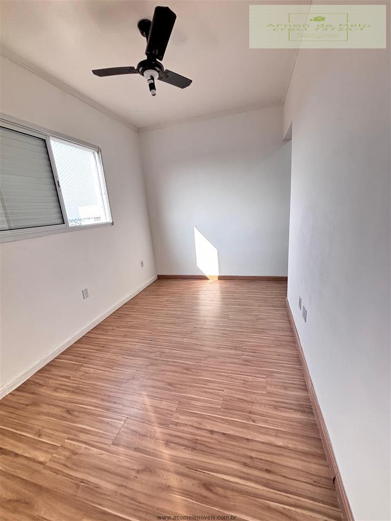 Apartamento à venda com 2 quartos, 60m² - Foto 6