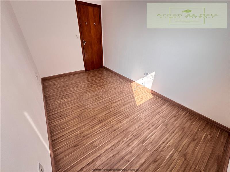 Apartamento à venda com 2 quartos, 60m² - Foto 15