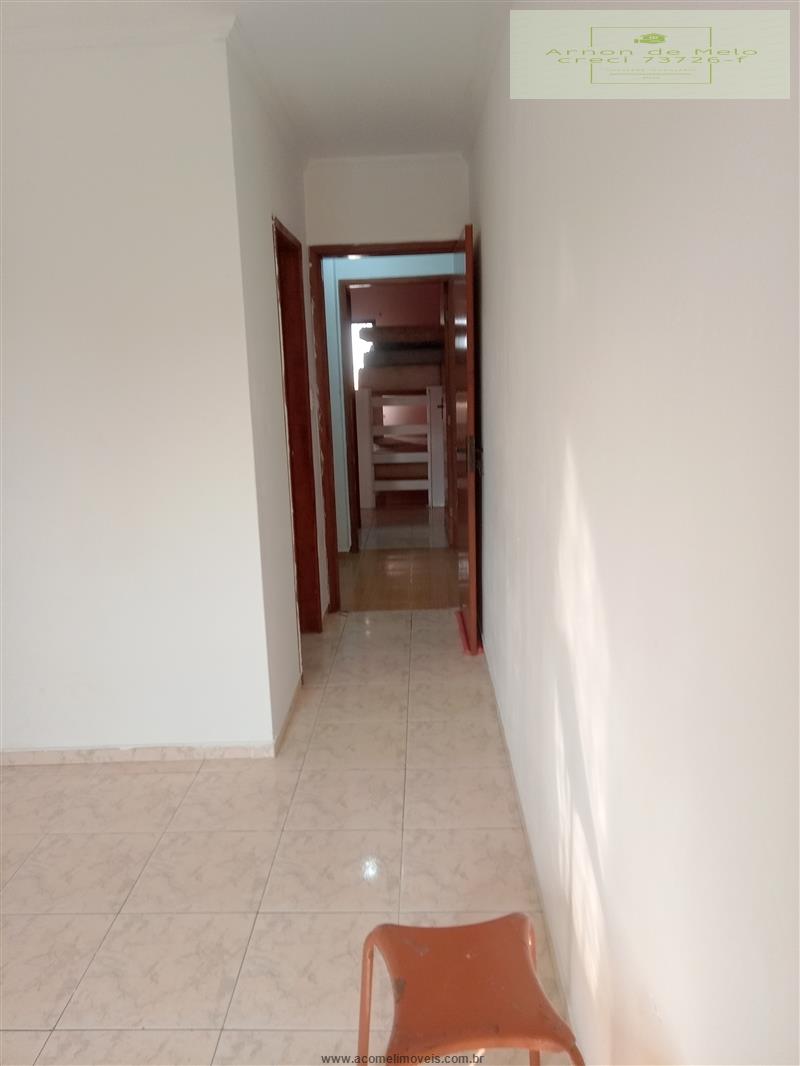 Casa à venda com 2 quartos, 75m² - Foto 15