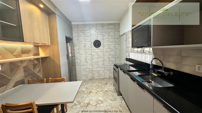 Casa à venda com 3 quartos, 211m² - Foto 19