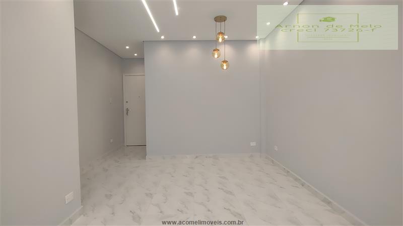 Apartamento à venda com 1 quarto, 61m² - Foto 11