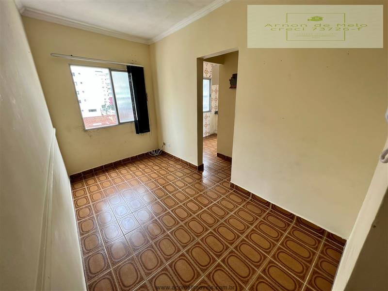 Apartamento à venda com 1 quarto, 33m² - Foto 2