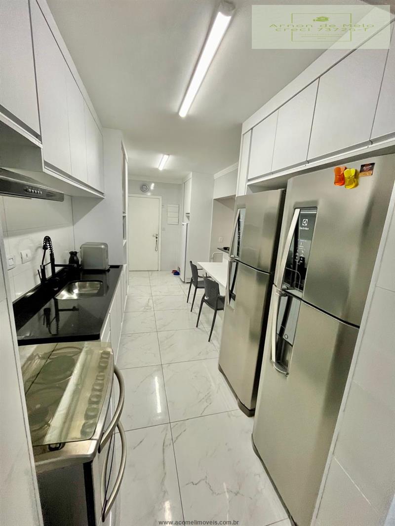 Apartamento à venda com 3 quartos, 140m² - Foto 17