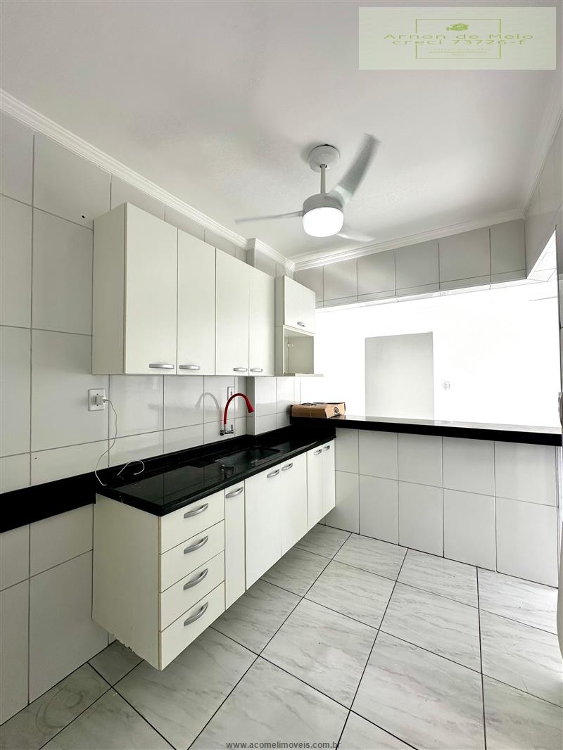 Apartamento à venda com 2 quartos, 62m² - Foto 5