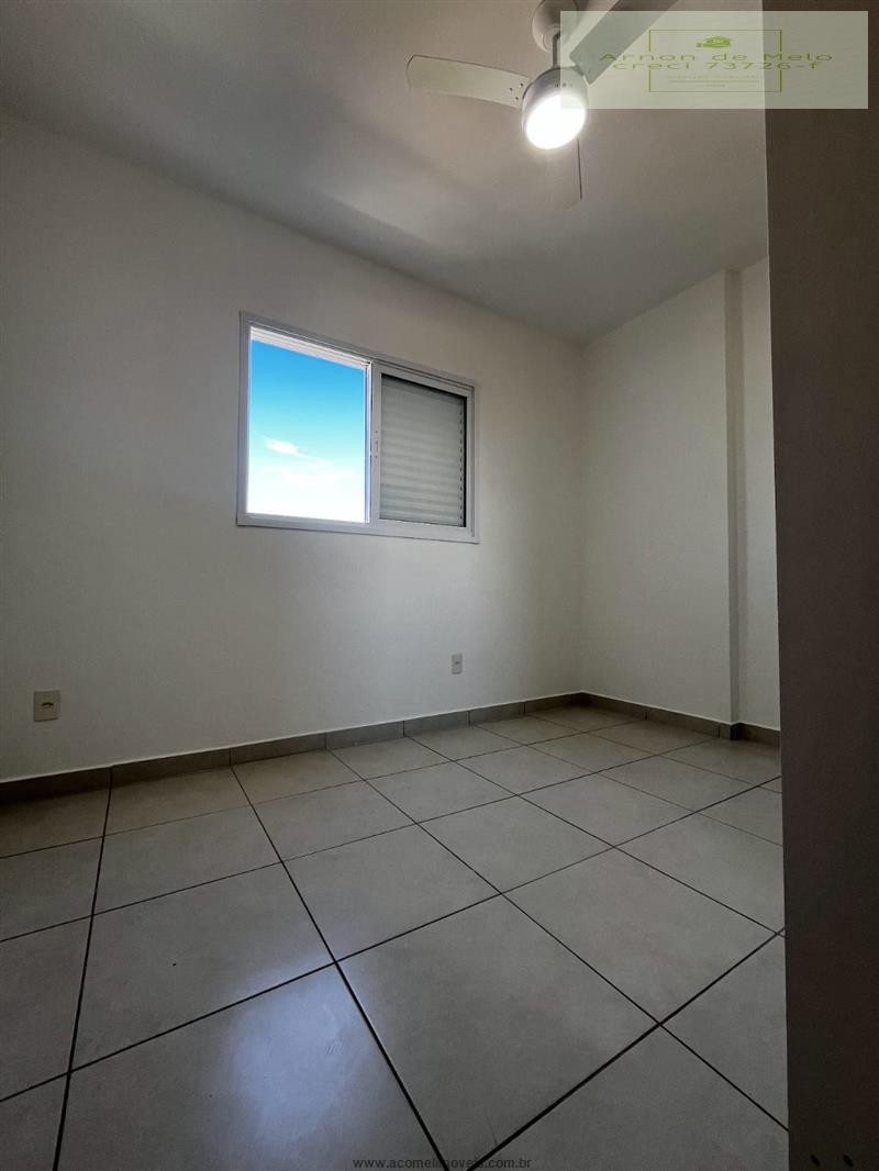 Apartamento à venda com 1 quarto, 45m² - Foto 4