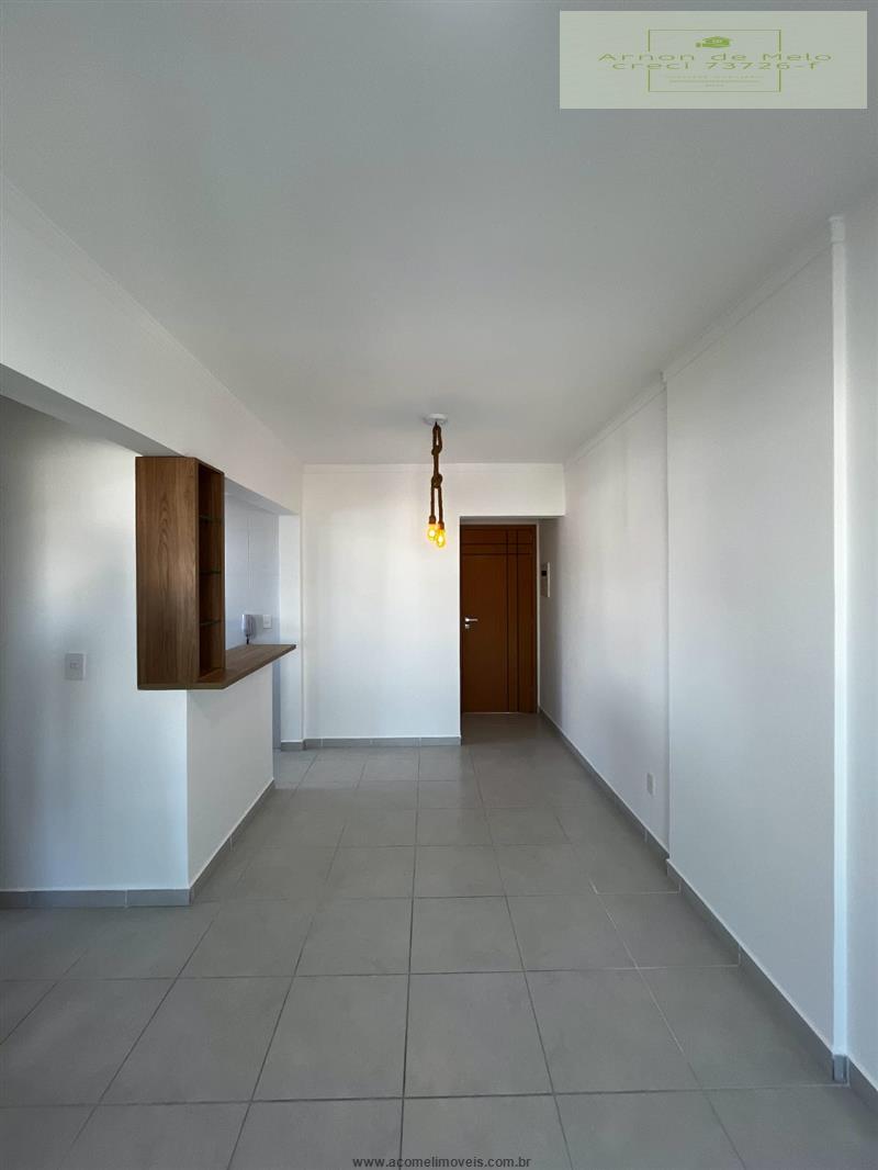 Apartamento à venda com 1 quarto, 45m² - Foto 12