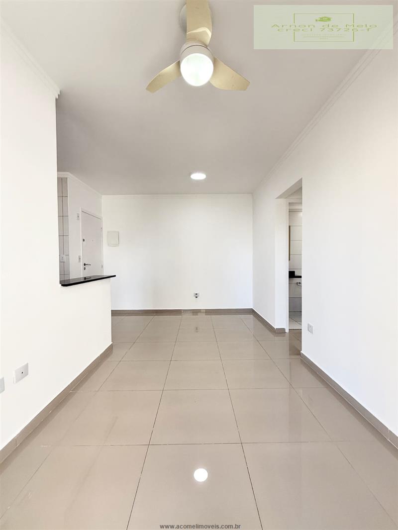 Apartamento à venda com 1 quarto, 40m² - Foto 17