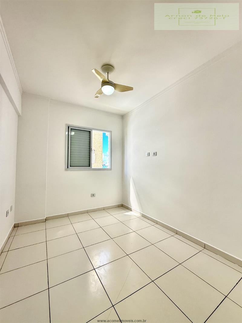 Apartamento à venda com 1 quarto, 40m² - Foto 3