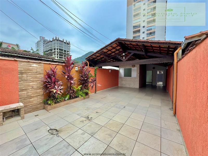 Casa à venda com 3 quartos, 150m² - Foto 2