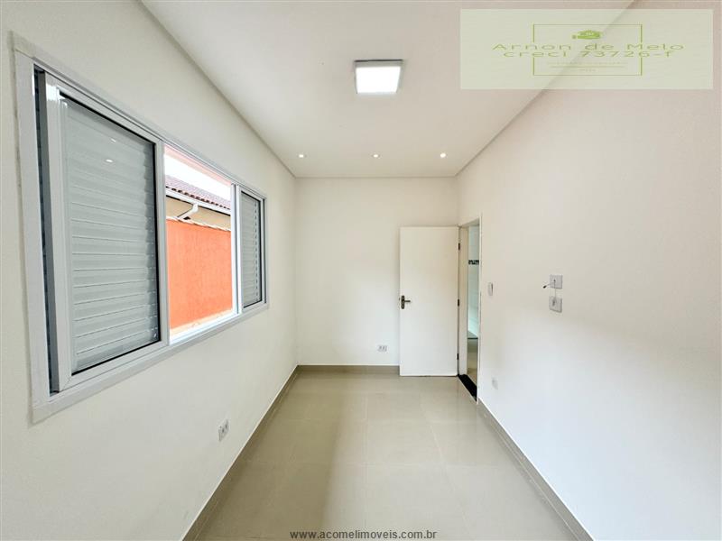 Casa à venda com 3 quartos, 150m² - Foto 11