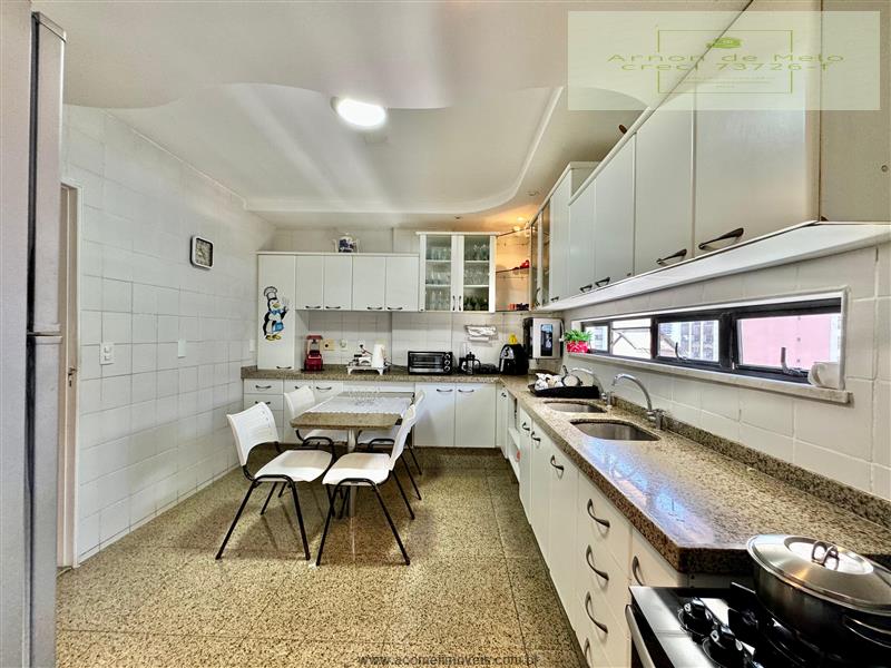 Apartamento à venda com 3 quartos, 139m² - Foto 14