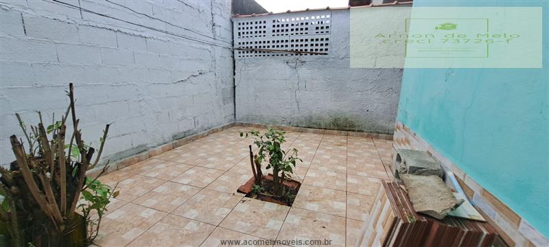 Casa à venda com 2 quartos, 81m² - Foto 2