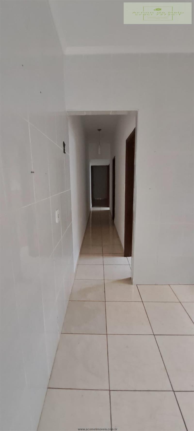 Casa à venda com 2 quartos, 81m² - Foto 13