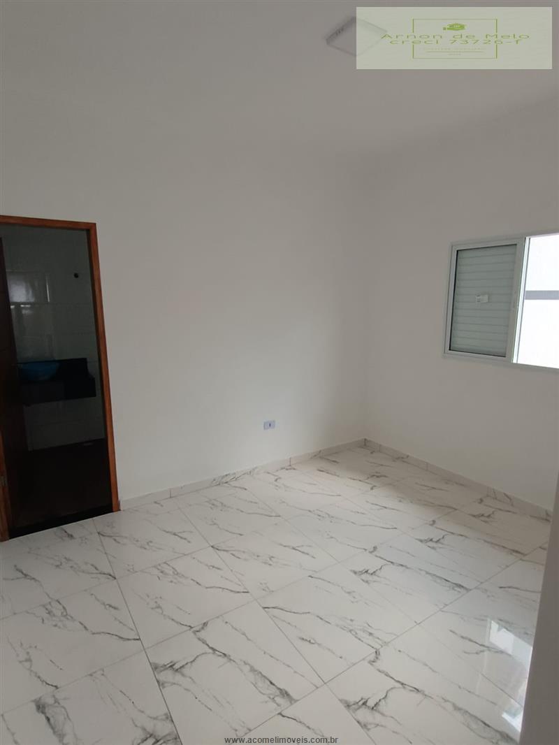 Casa à venda com 2 quartos, 80m² - Foto 11