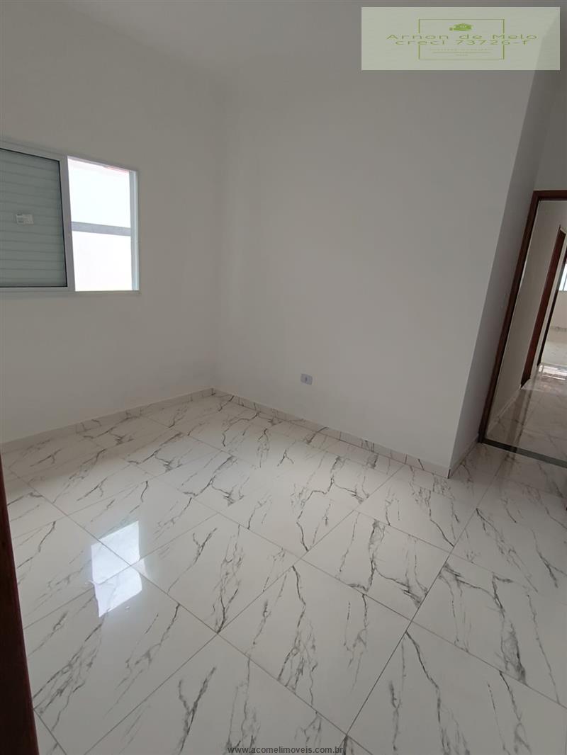 Casa à venda com 2 quartos, 80m² - Foto 13