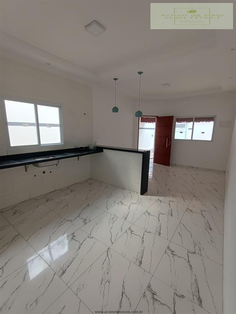 Casa à venda com 2 quartos, 80m² - Foto 17