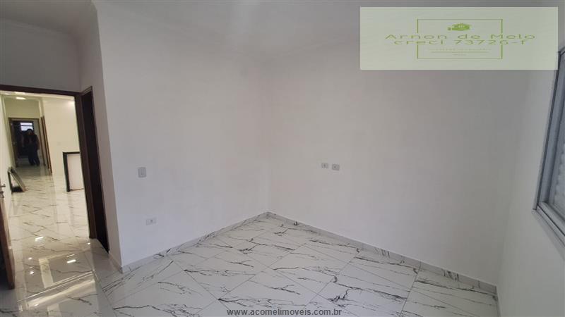 Casa à venda com 3 quartos, 82m² - Foto 11