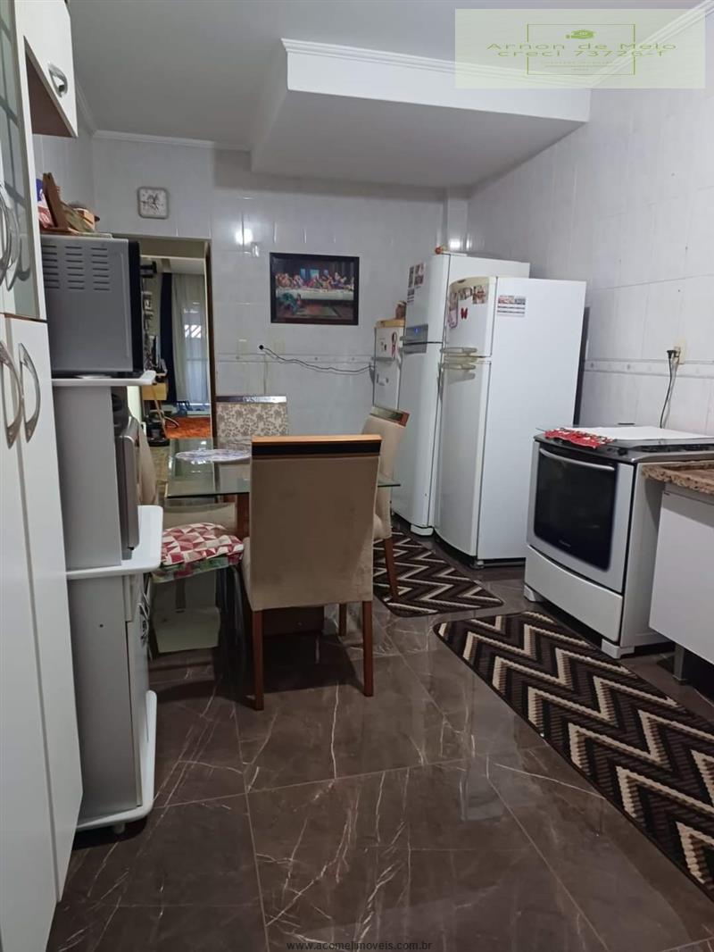 Casa à venda com 2 quartos, 104m² - Foto 17