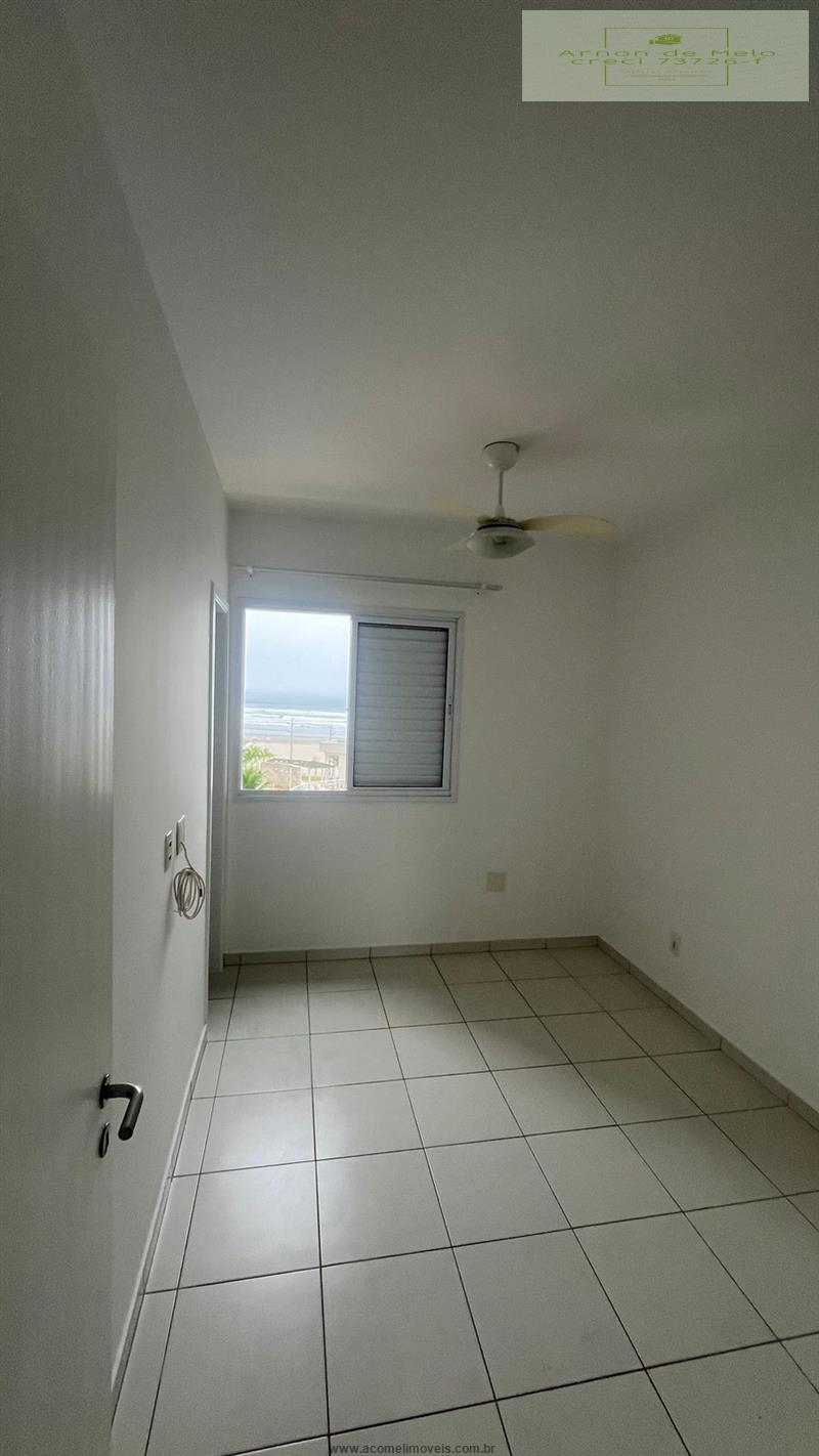 Apartamento à venda com 2 quartos, 69m² - Foto 3