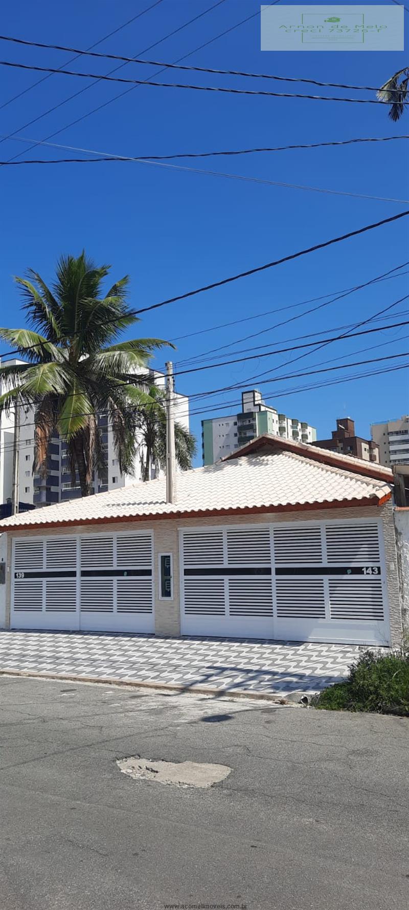 Casa à venda  no Balneário Maracanã - Praia Grande, SP. Imóveis