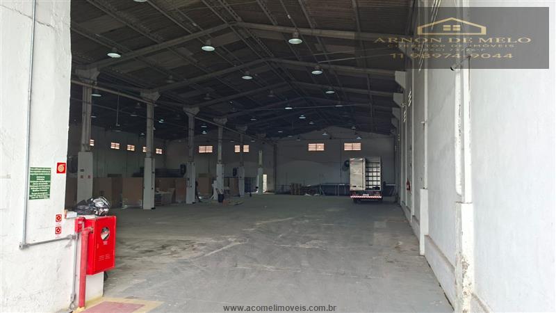 Pavilhão/galpão/depósito para alugar  no Aviação - Praia Grande, SP. Imóveis