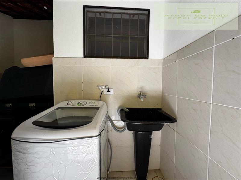 Casa para alugar com 2 quartos, 100m² - Foto 14