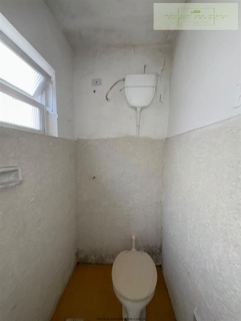Casa para alugar com 2 quartos, 80m² - Foto 29