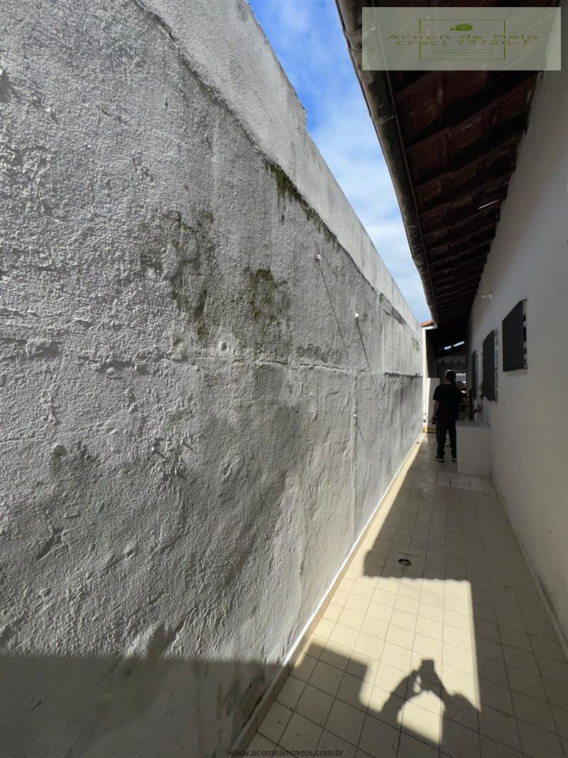 Casa para alugar com 2 quartos, 80m² - Foto 18