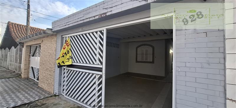 Casas no Litoral para locação em Praia Grande no bairro Ocian