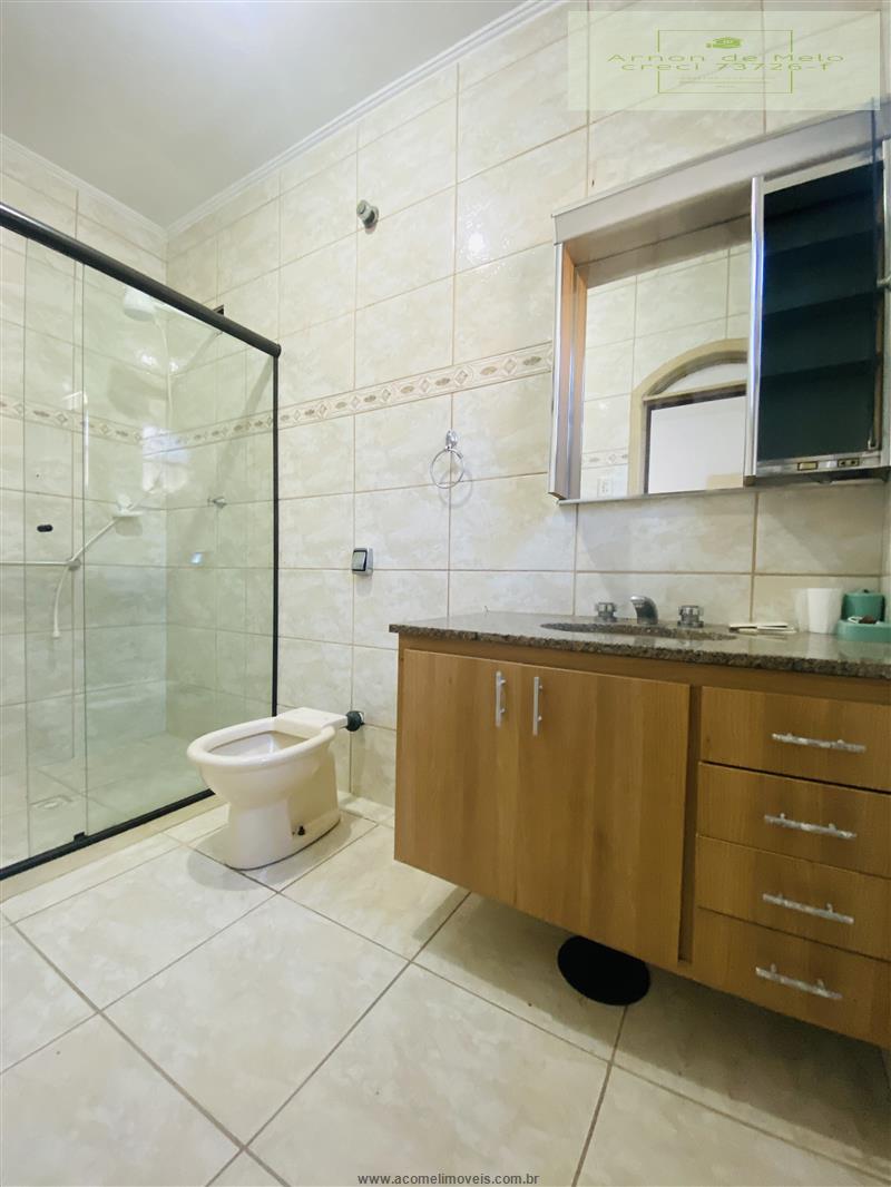 Casa para alugar com 3 quartos, 130m² - Foto 21