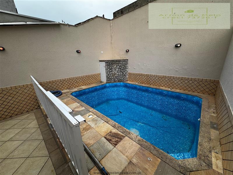 Casa com 4 Dormitórios à venda, 250 m² por R$ 1.699.000,00 Casa com 4 Dormitórios à venda, 250 m² por R$ 1.699.000,00