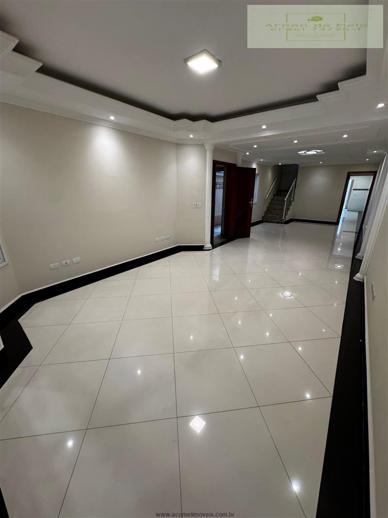 Casa com 4 Dormitórios à venda, 250 m² por R$ 1.699.000,00 Casa com 4 Dormitórios à venda, 250 m² por R$ 1.699.000,00