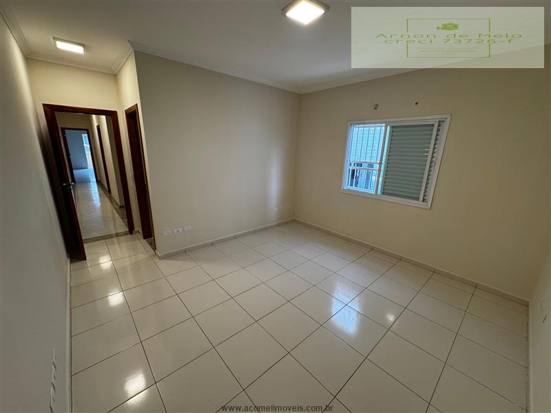 Casa com 4 Dormitórios à venda, 250 m² por R$ 1.699.000,00 Casa com 4 Dormitórios à venda, 250 m² por R$ 1.699.000,00