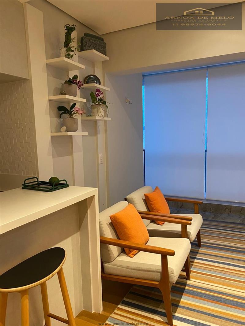 Apartamento com 3 Dormitórios à venda, 105 m² por R$ 1.750.000,00 Apartamento com 3 Dormitórios à venda, 105 m² por R$ 1.750.000,00