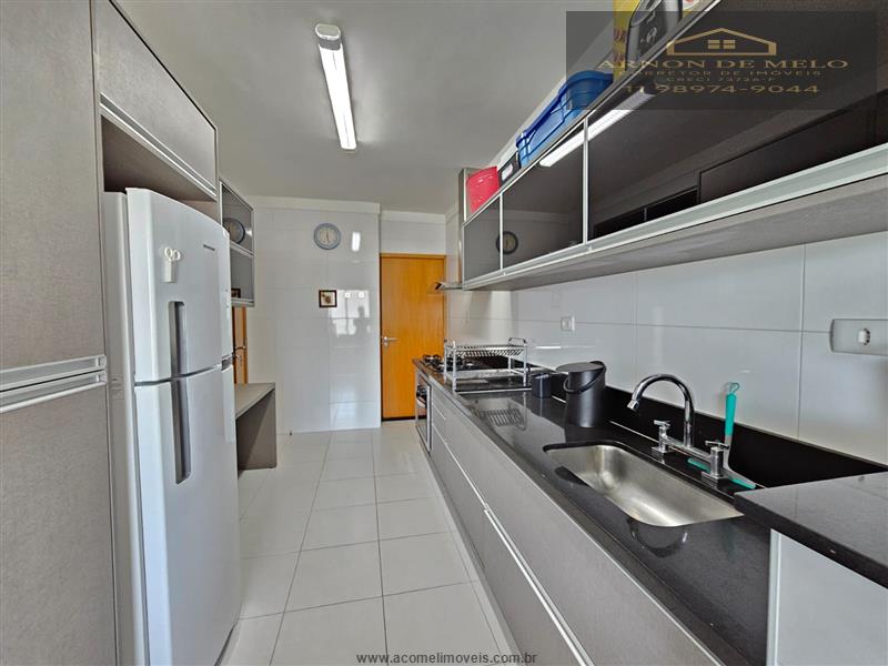 Apartamento com 3 Dormitórios à venda, 138 m² por R$ 2.100.000,00 Apartamento com 3 Dormitórios à venda, 138 m² por R$ 2.100.000,00