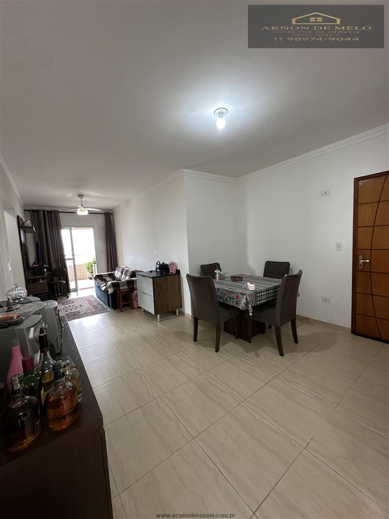 Apartamento com 2 Dormitórios à venda, 72 m² por R$ 349.000,00 Apartamento com 2 Dormitórios à venda, 72 m² por R$ 349.000,00