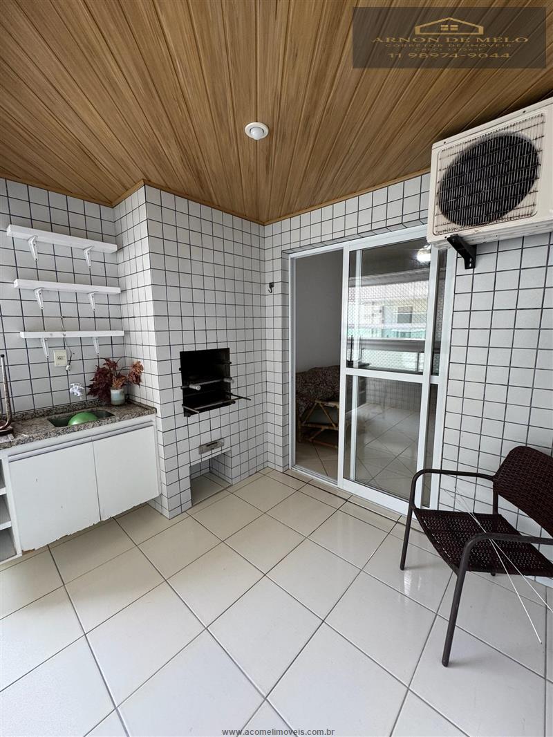 Apartamento com 2 Dormitórios à venda, 108 m² por R$ 580.000,00 Apartamento com 2 Dormitórios à venda, 108 m² por R$ 580.000,00