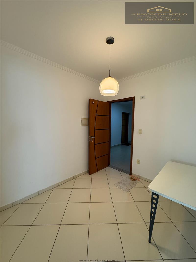 Apartamento com 2 Dormitórios à venda, 108 m² por R$ 580.000,00 Apartamento com 2 Dormitórios à venda, 108 m² por R$ 580.000,00