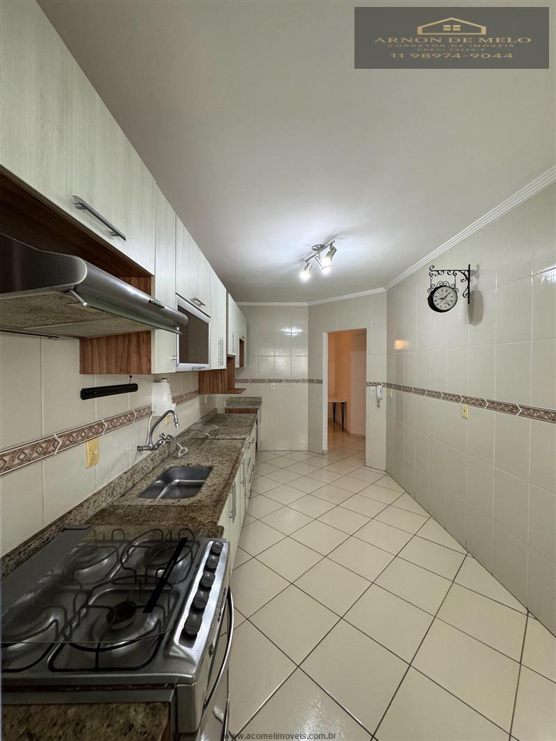 Apartamento com 2 Dormitórios à venda, 108 m² por R$ 580.000,00 Apartamento com 2 Dormitórios à venda, 108 m² por R$ 580.000,00