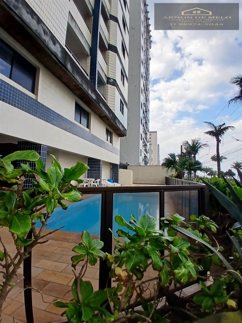 Apartamento com 2 Dormitórios à venda, 79 m² por R$ 370.000,00 Apartamento com 2 Dormitórios à venda, 79 m² por R$ 370.000,00