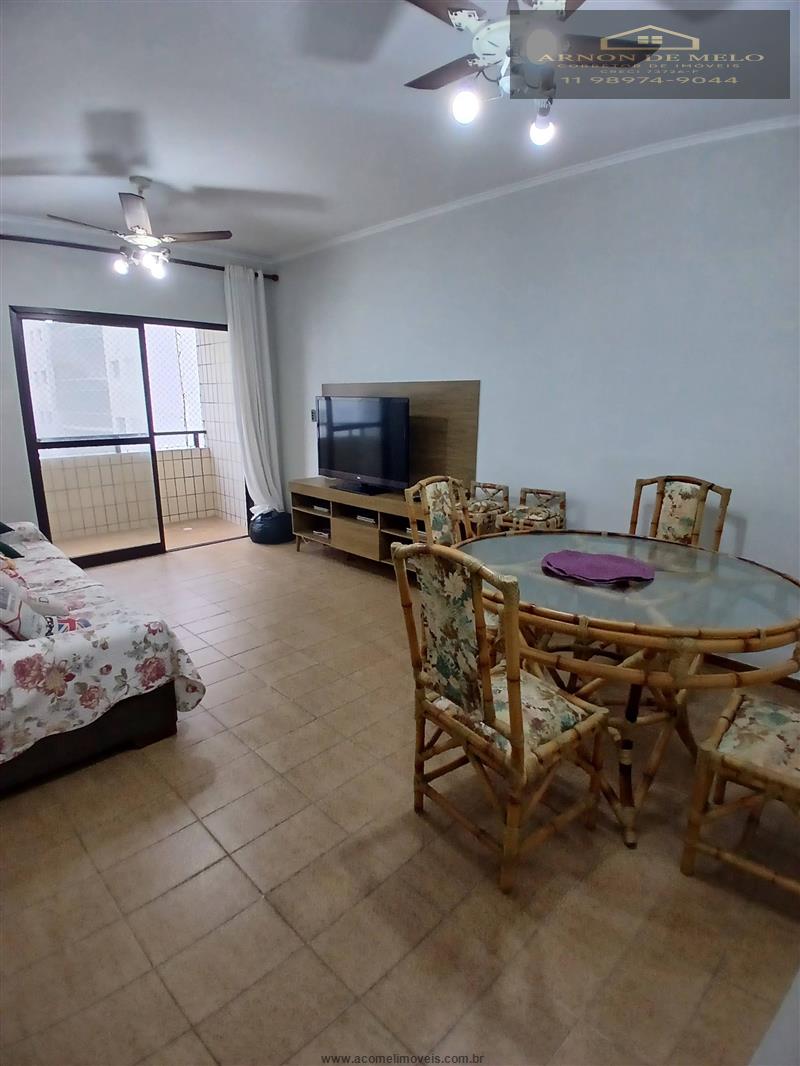 Apartamento com 2 Dormitórios à venda, 79 m² por R$ 370.000,00 Apartamento com 2 Dormitórios à venda, 79 m² por R$ 370.000,00