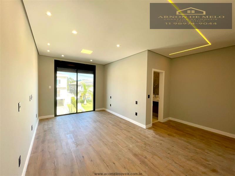 Casa com 5 Dormitórios à venda, 411 m² por R$ 5.800.000,00 Casa com 5 Dormitórios à venda, 411 m² por R$ 5.800.000,00