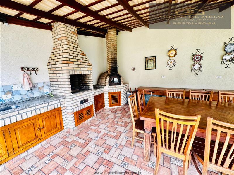 Casa com 3 Dormitórios à venda, 270 m² por R$ 3.800.000,00 Casa com 3 Dormitórios à venda, 270 m² por R$ 3.800.000,00