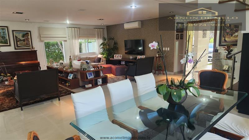 Casa com 3 Dormitórios à venda, 300 m² por R$ 3.300.000,00 Casa com 3 Dormitórios à venda, 300 m² por R$ 3.300.000,00