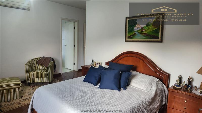 Casa com 3 Dormitórios à venda, 300 m² por R$ 3.300.000,00 Casa com 3 Dormitórios à venda, 300 m² por R$ 3.300.000,00